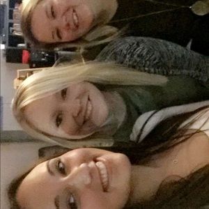 Meet your Posher, Tori